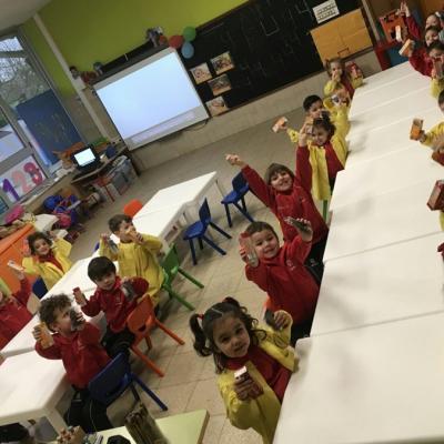 F50641a50a2143c885e8758db5bdc87c