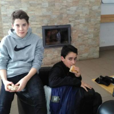 Ea0f89df127d41148b80612fe94f4201