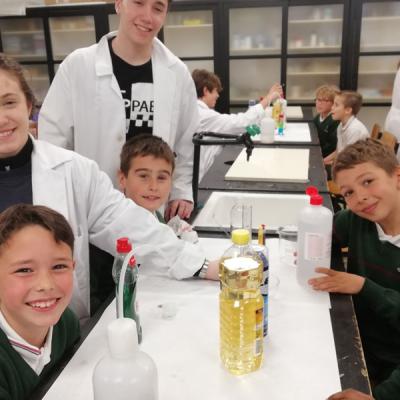 Ab137170461343999d6c2c1fc390fc74